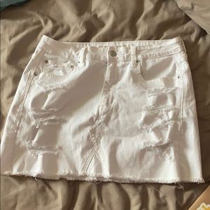 White denim skirt